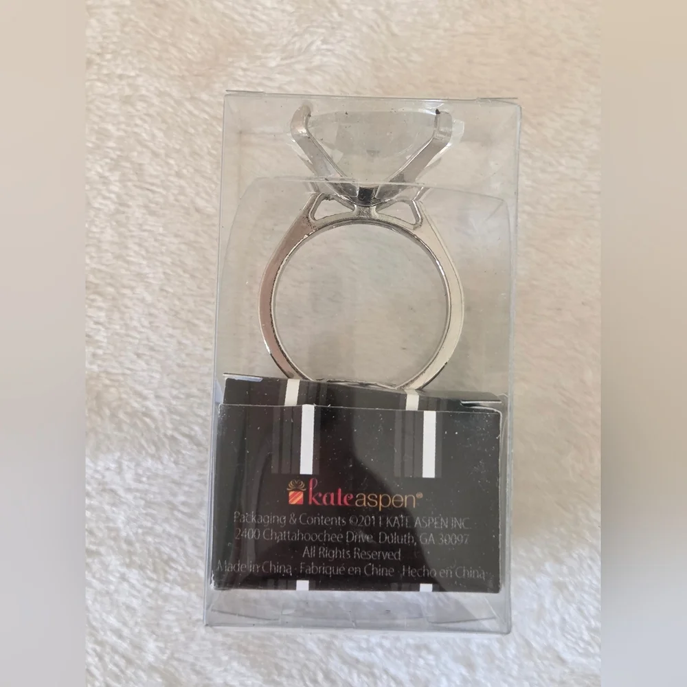 🪷5/$25! Large Crystal Ring Key Ring with Silver Band